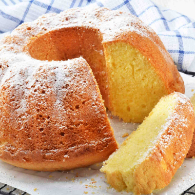 Puszysta babka majonezowa o delikatnej strukturze