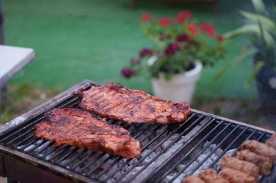 Karkówka pieczona na grillu ogrodowym