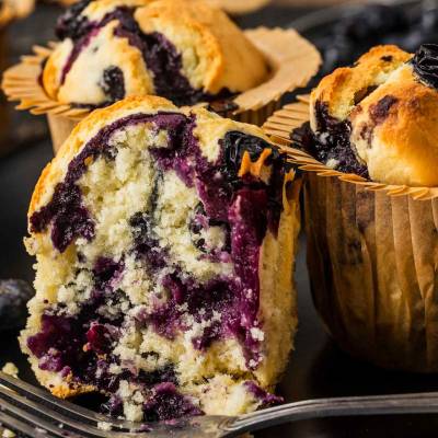 Muffiny z jagodami na maśle